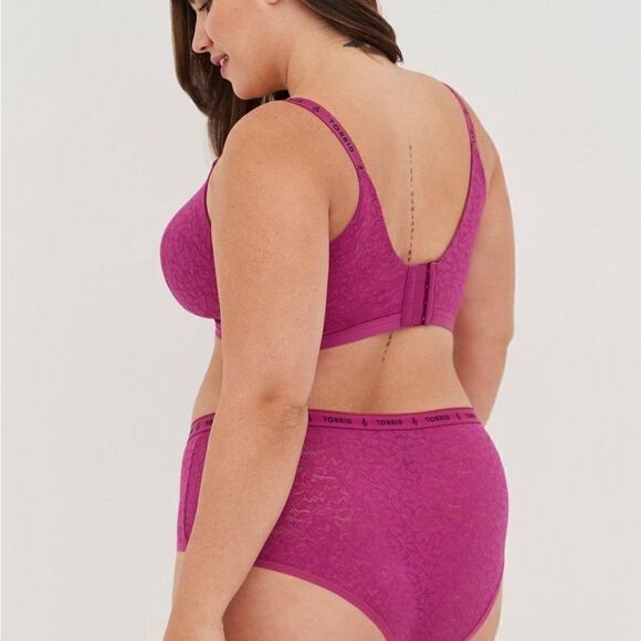 Torrid 4-Way Stretch Lace Mid-Rise Cheeky Logo Panty 1X - Picture 9 of 10